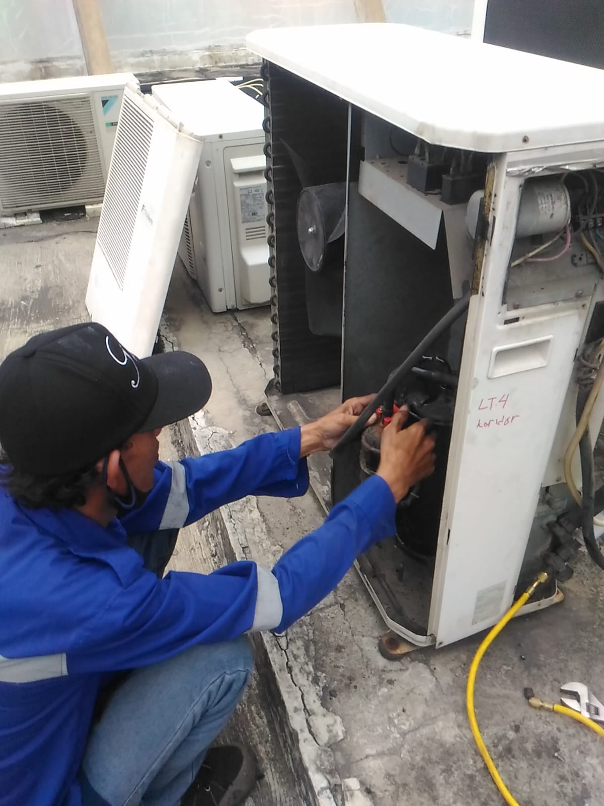 AC Service 6
